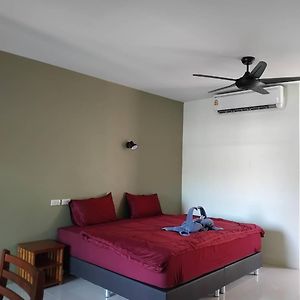 Summer House Resort 2 (Soi 2)
